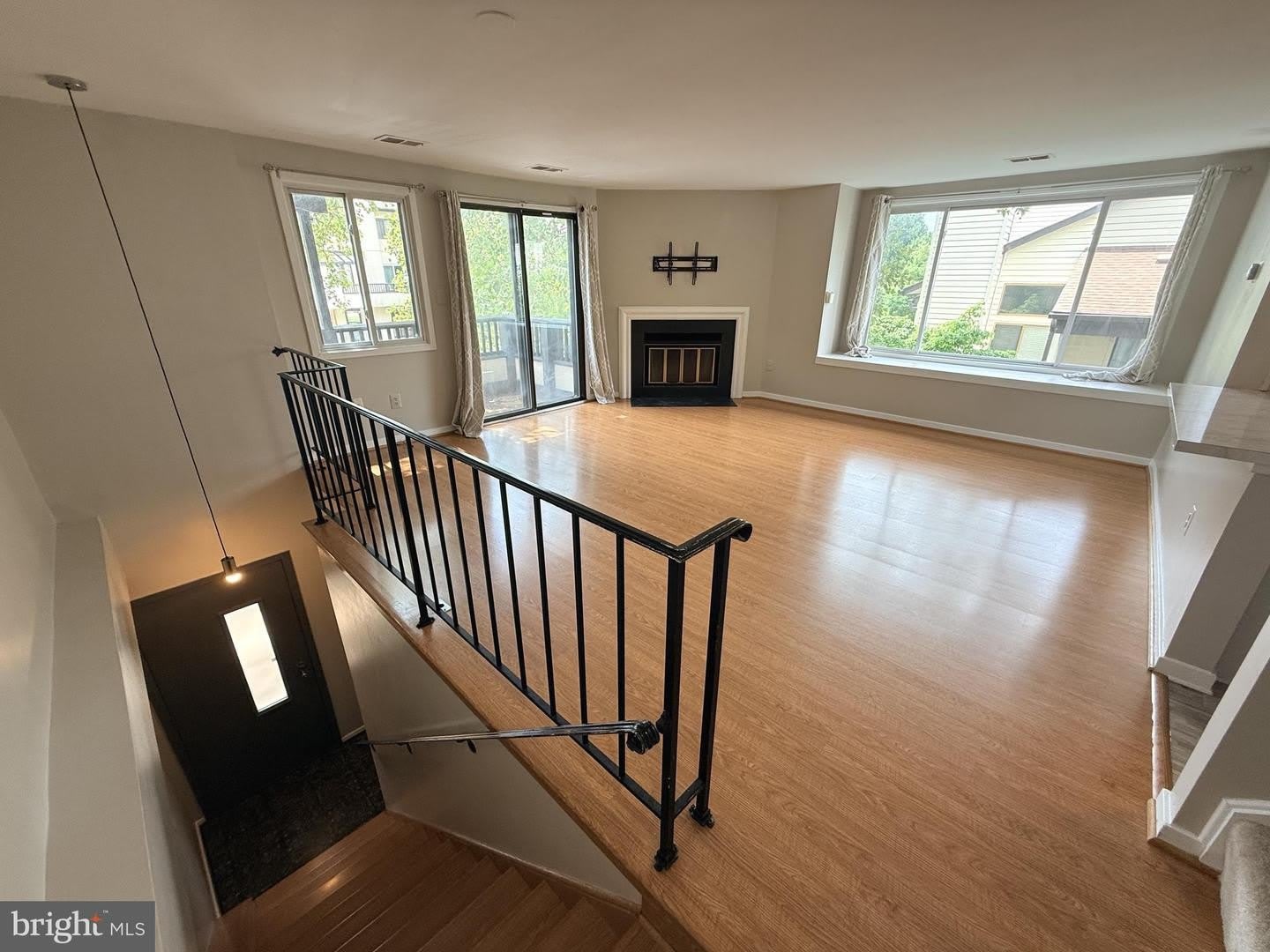9802 HELLINGLY PL #109 – photo 2