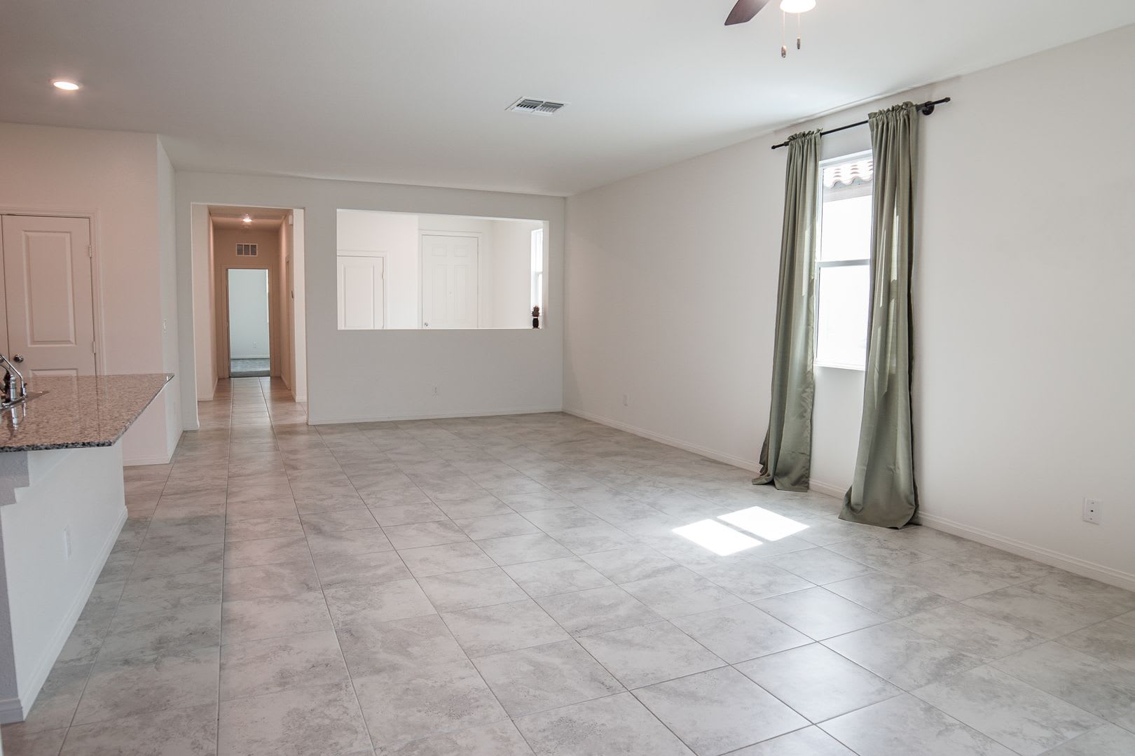 New home built in 2021, 3 bed, 2 bath, 2 car garage! – photo 5