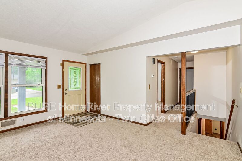7441 Major Ave N – photo 5