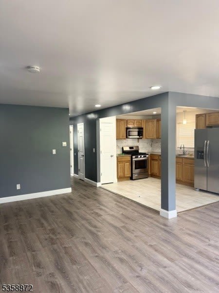39 STECHER ST UNIT 2 – photo 5