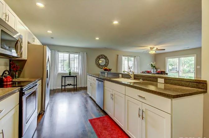 1901 Barberry Drive – photo 5