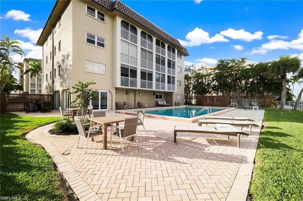 9486 Gulf Shore Dr – photo 2