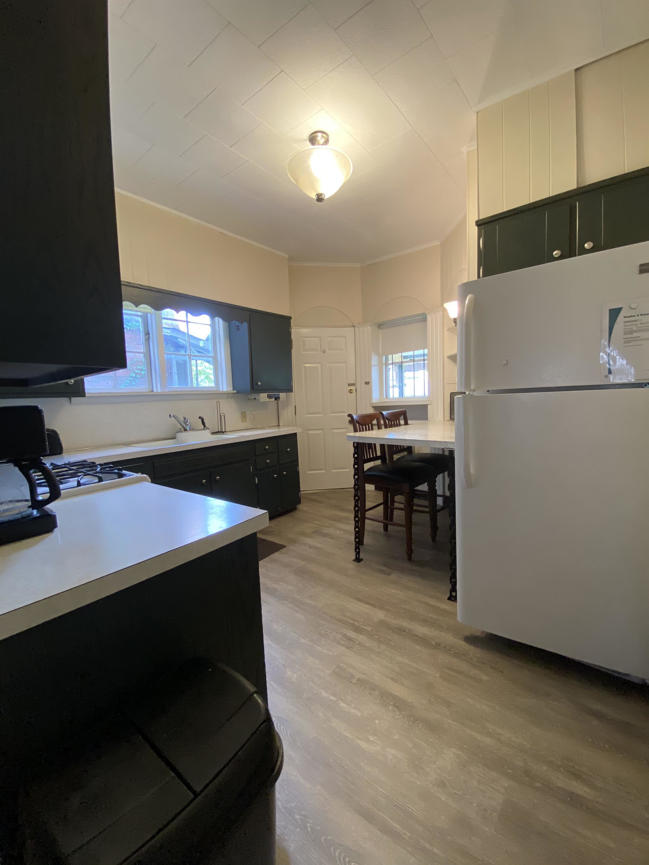 723 Grace Street – photo 4