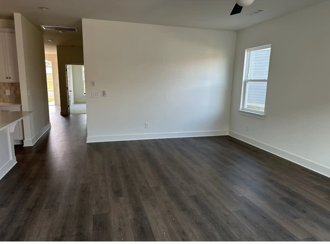 5049 Greentree Drive – photo 3