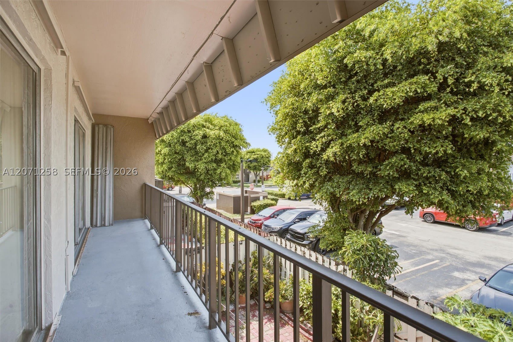 810 SW 129th Pl – photo 3