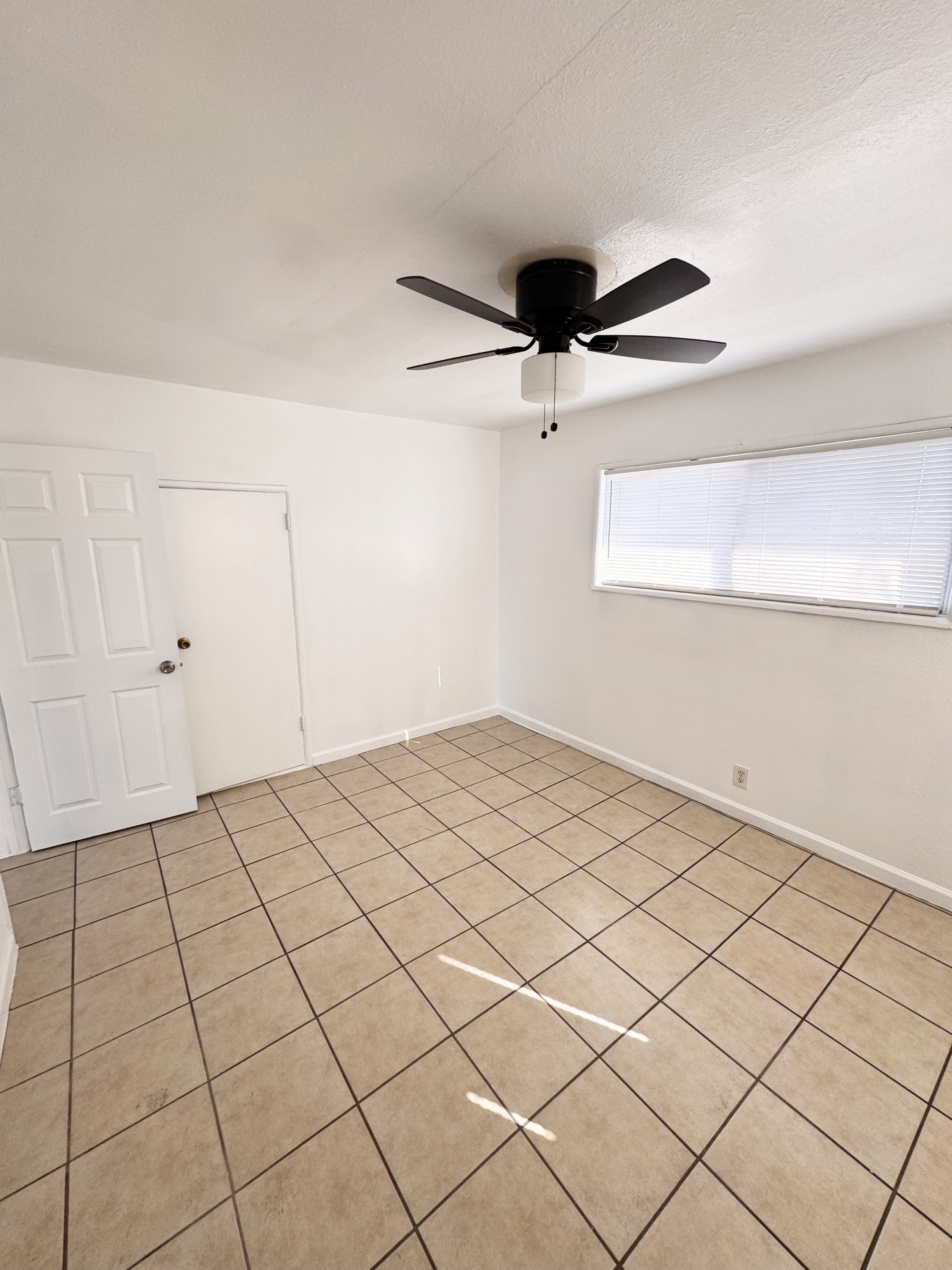 6323 Flora AveUnit D – photo 3