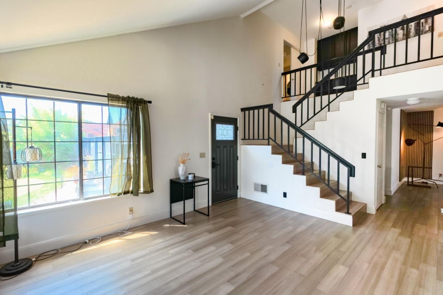 32811 Palmdale CT – photo 4