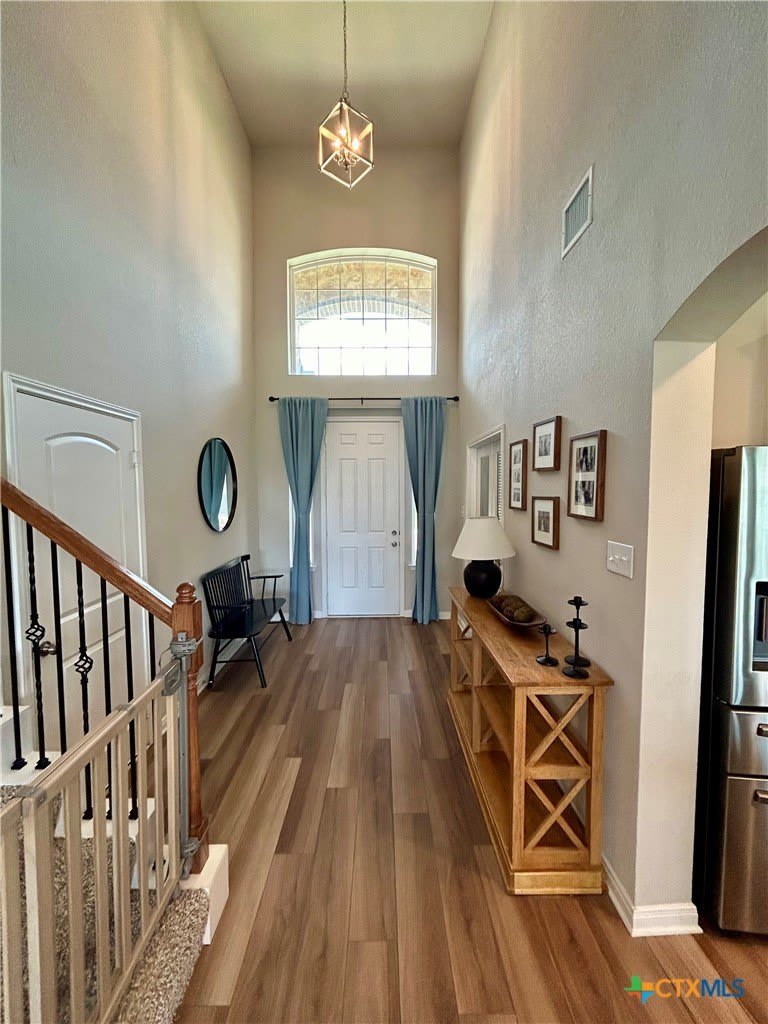 1926 Bayou Wood Lane – photo 2