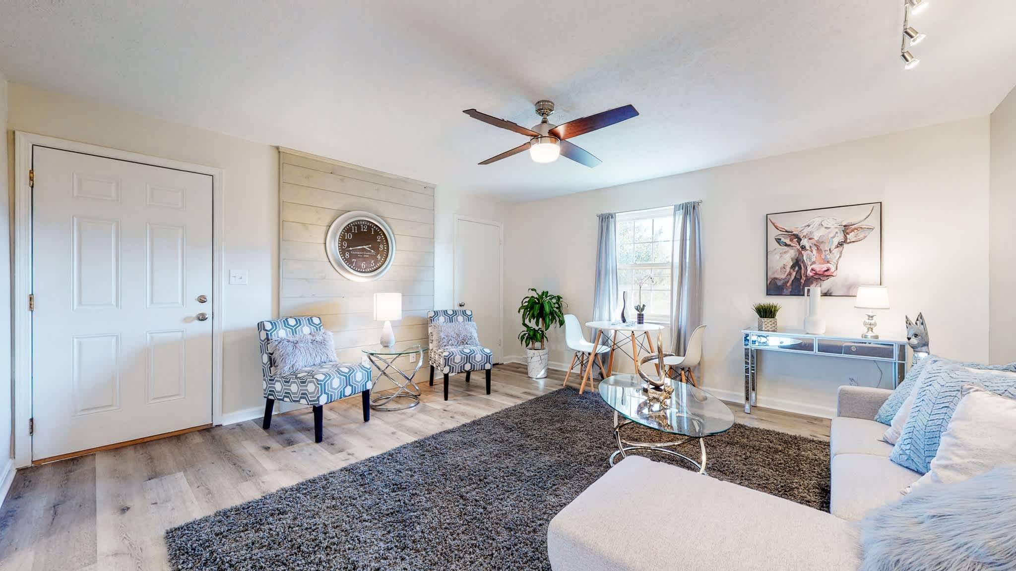 142 Topfield Road – photo 4