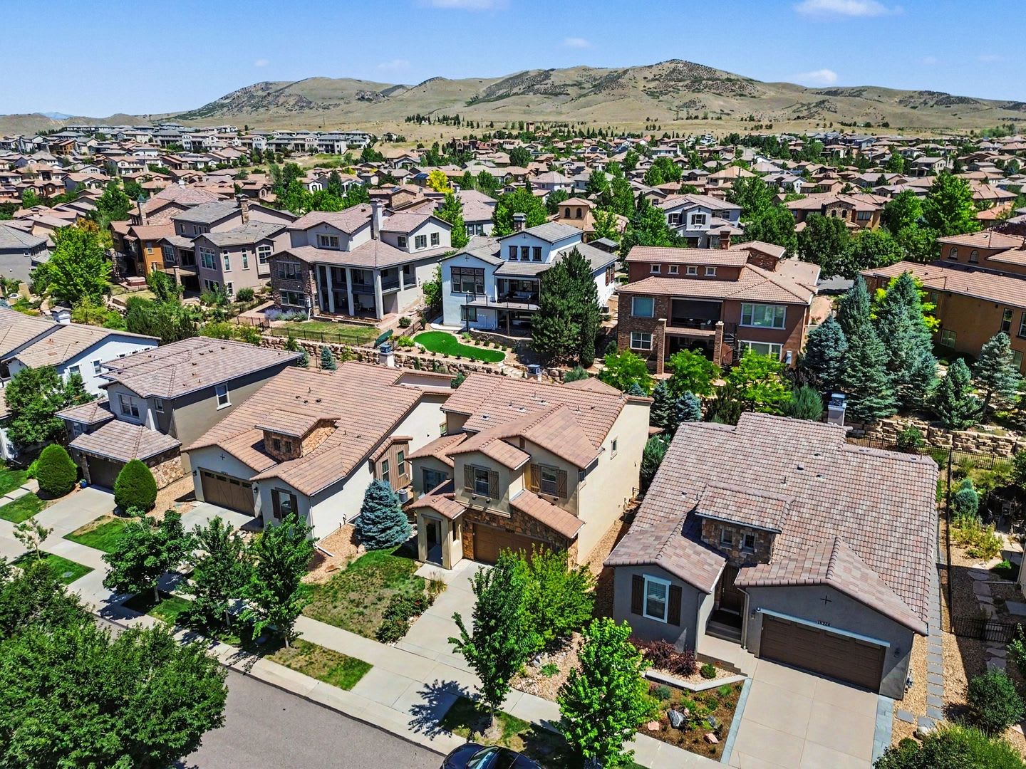 Live the Solterra Lifestyle in One of Lakewood's Most Coveted Communities! – photo 4