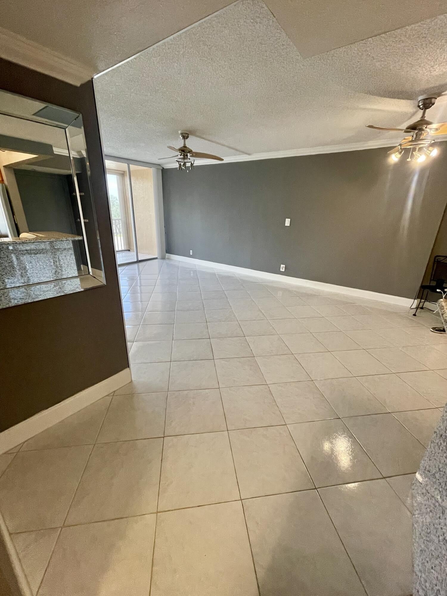 740 S Federal Highway – photo 5