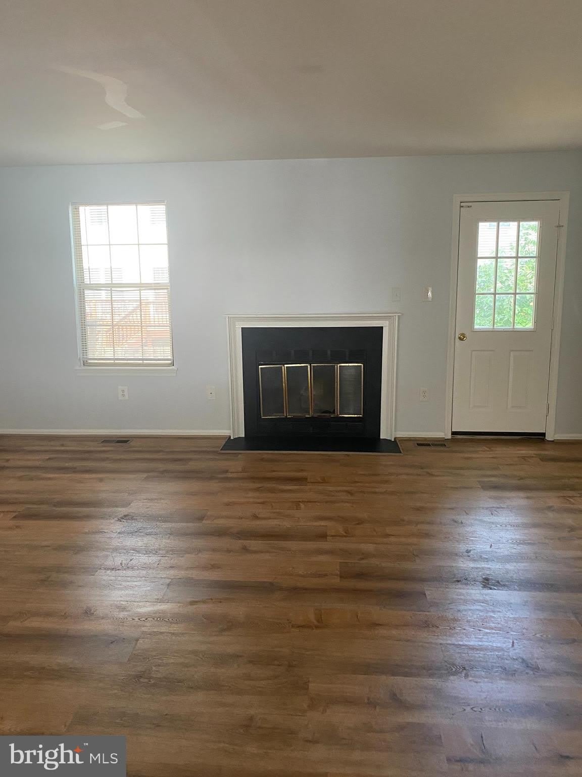 14919 ENTERPRISE Lane – photo 2