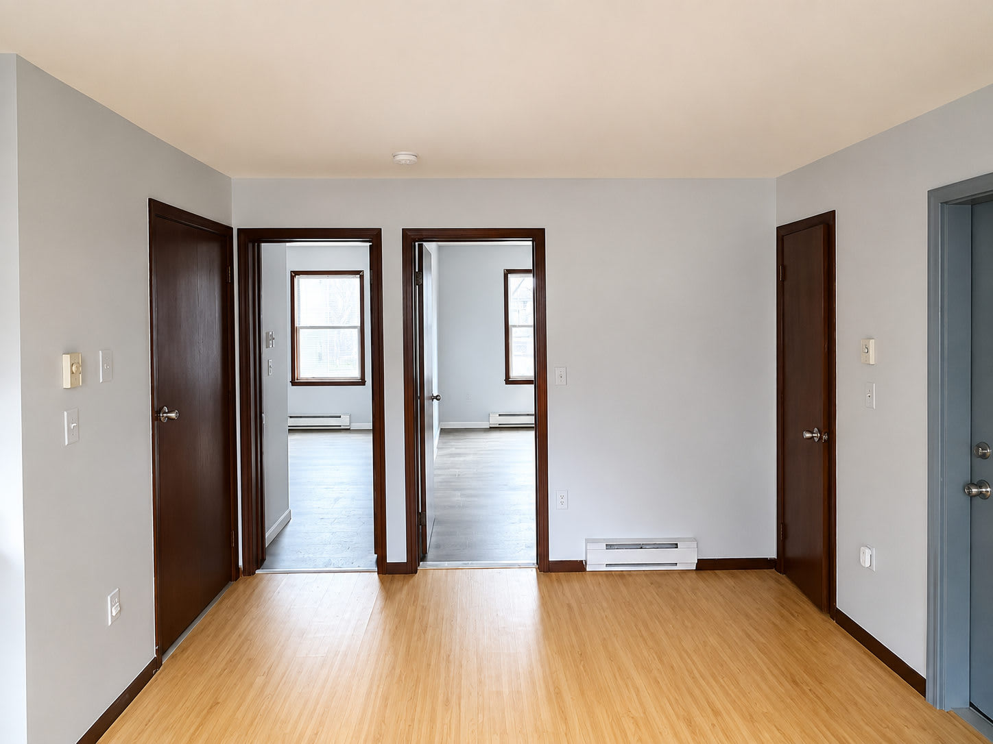 352 South 6Th Street – photo 5