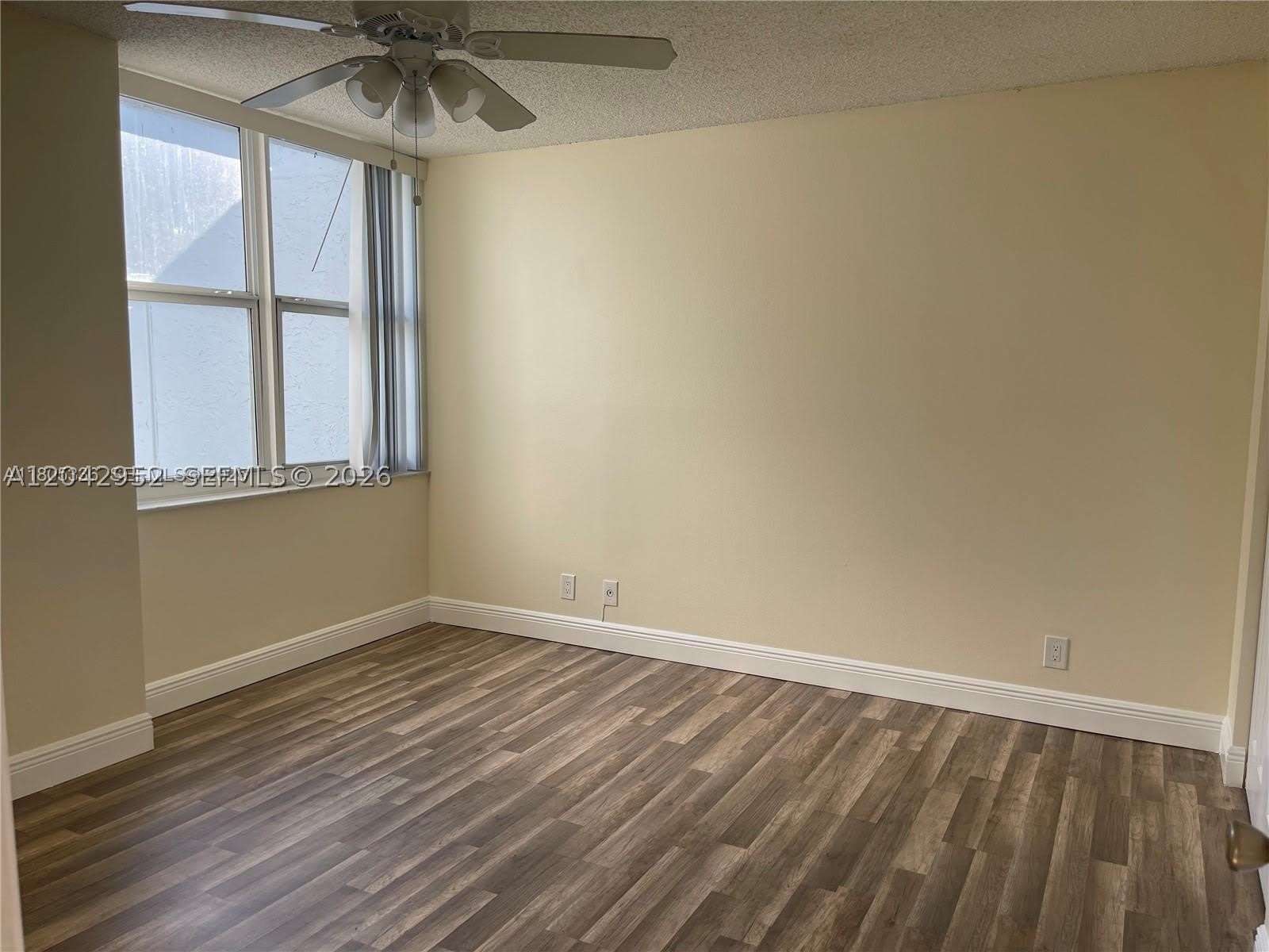 9401 Evergreen Pl – photo 5