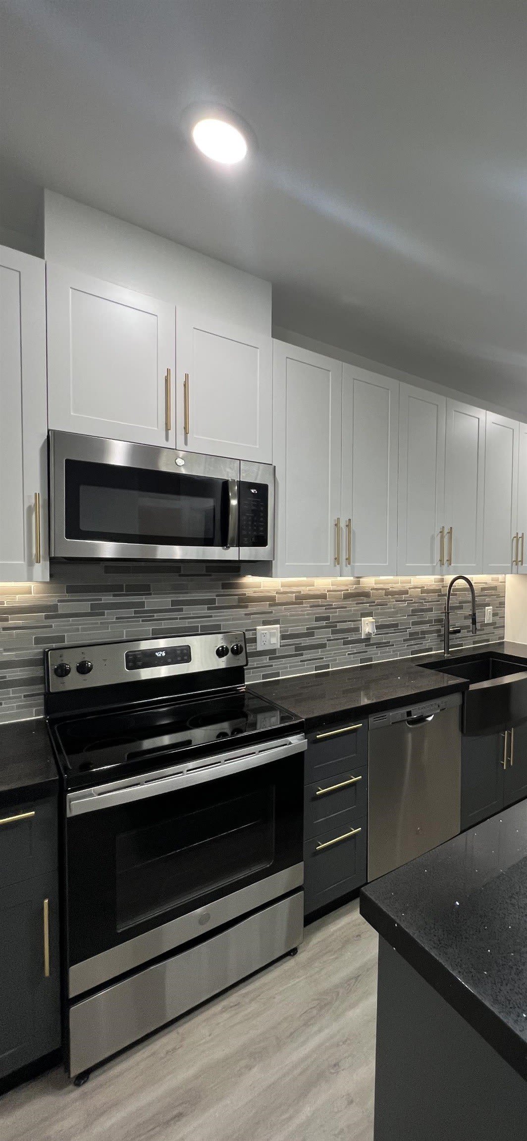 211 Baldwin Avenue – photo 5