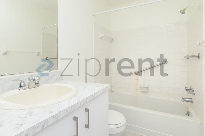 2251 SE Rainier Rd – photo 2
