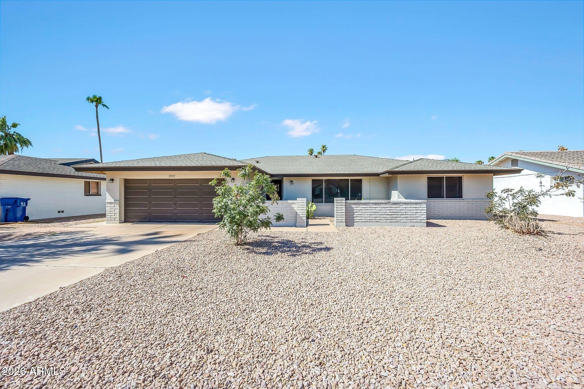 1922 E LAGUNA Drive – photo 2