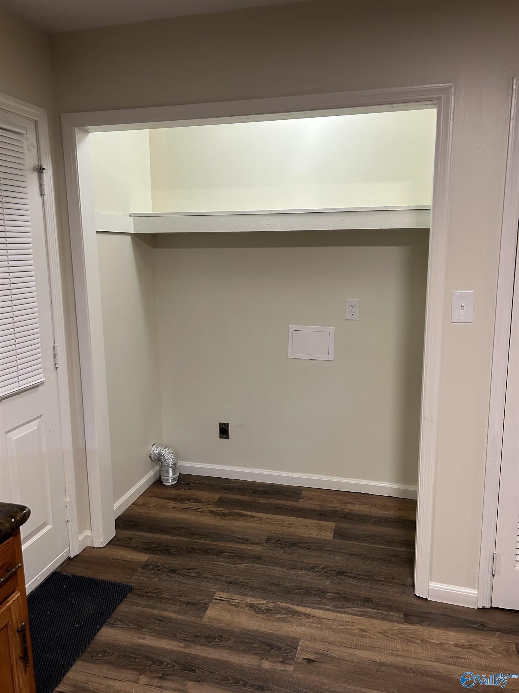 1810 Ororke Lane – photo 2