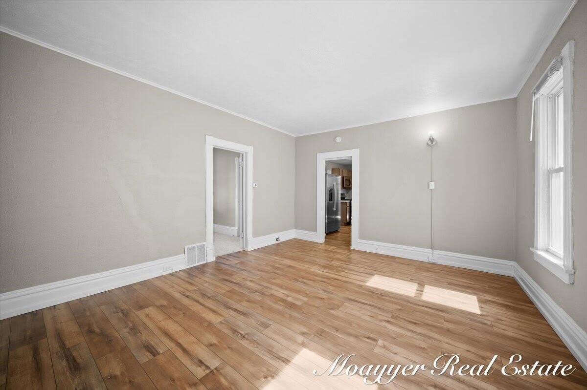 1108 Muskegon Avenue NW – photo 5