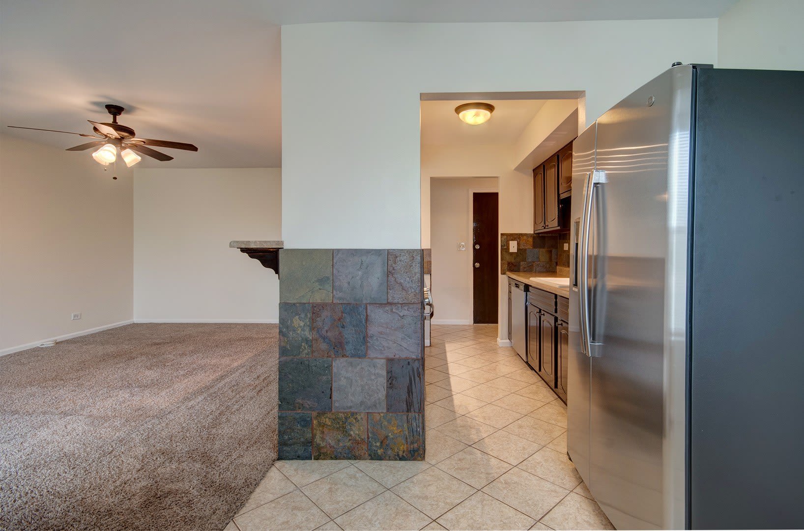 2210 Country Club Drive – photo 5