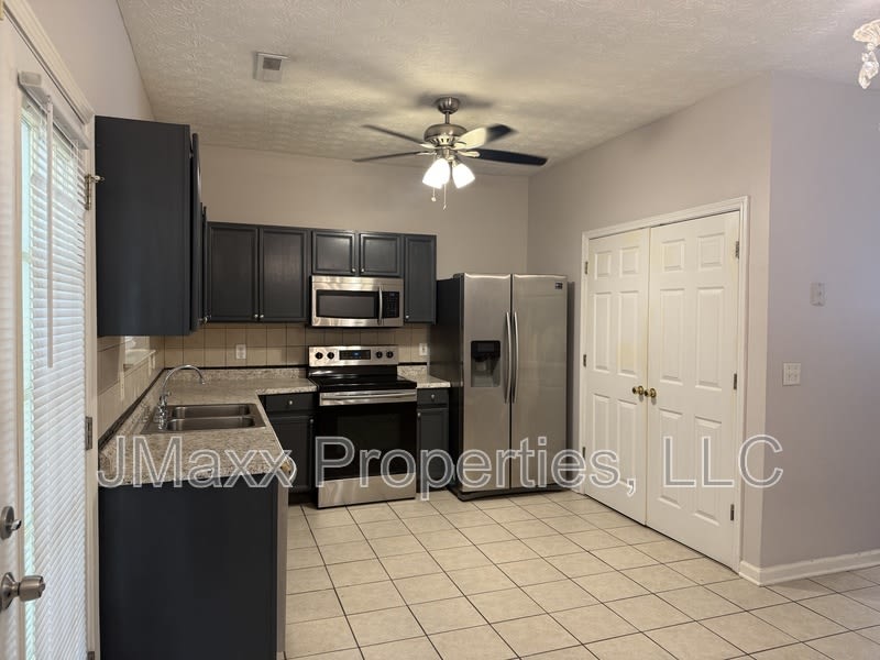 1704 Camden Forrest Trail – photo 3