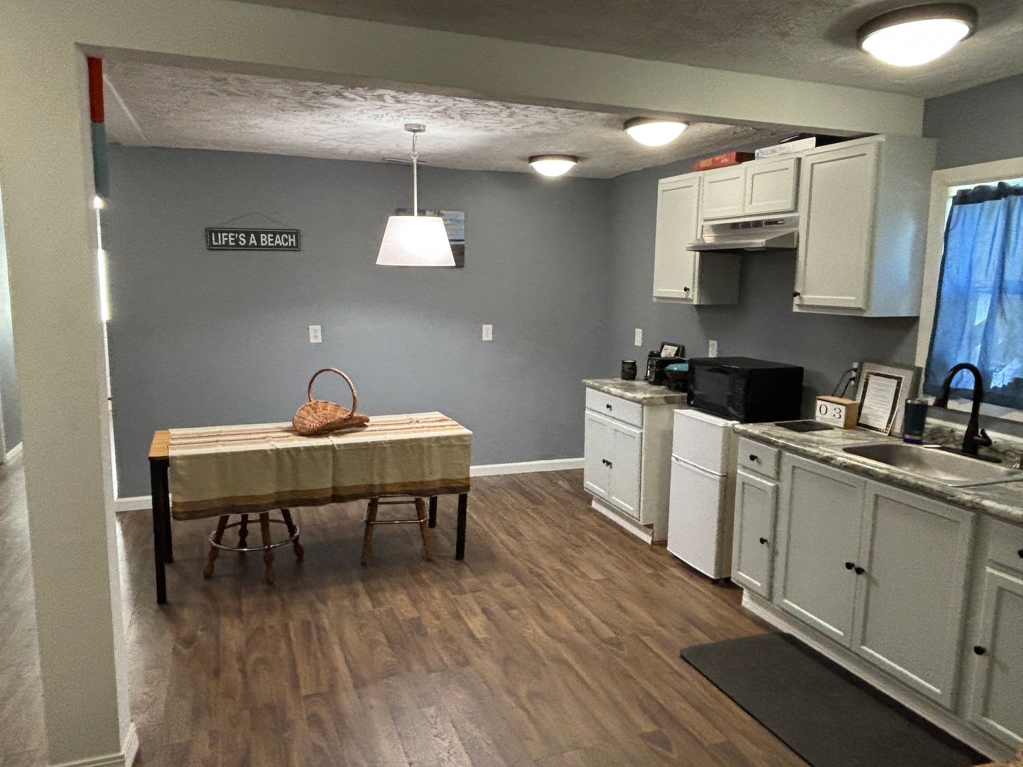 3bed/1 bath – photo 4