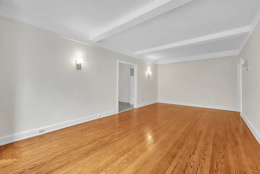 175 W 76th St – photo 2
