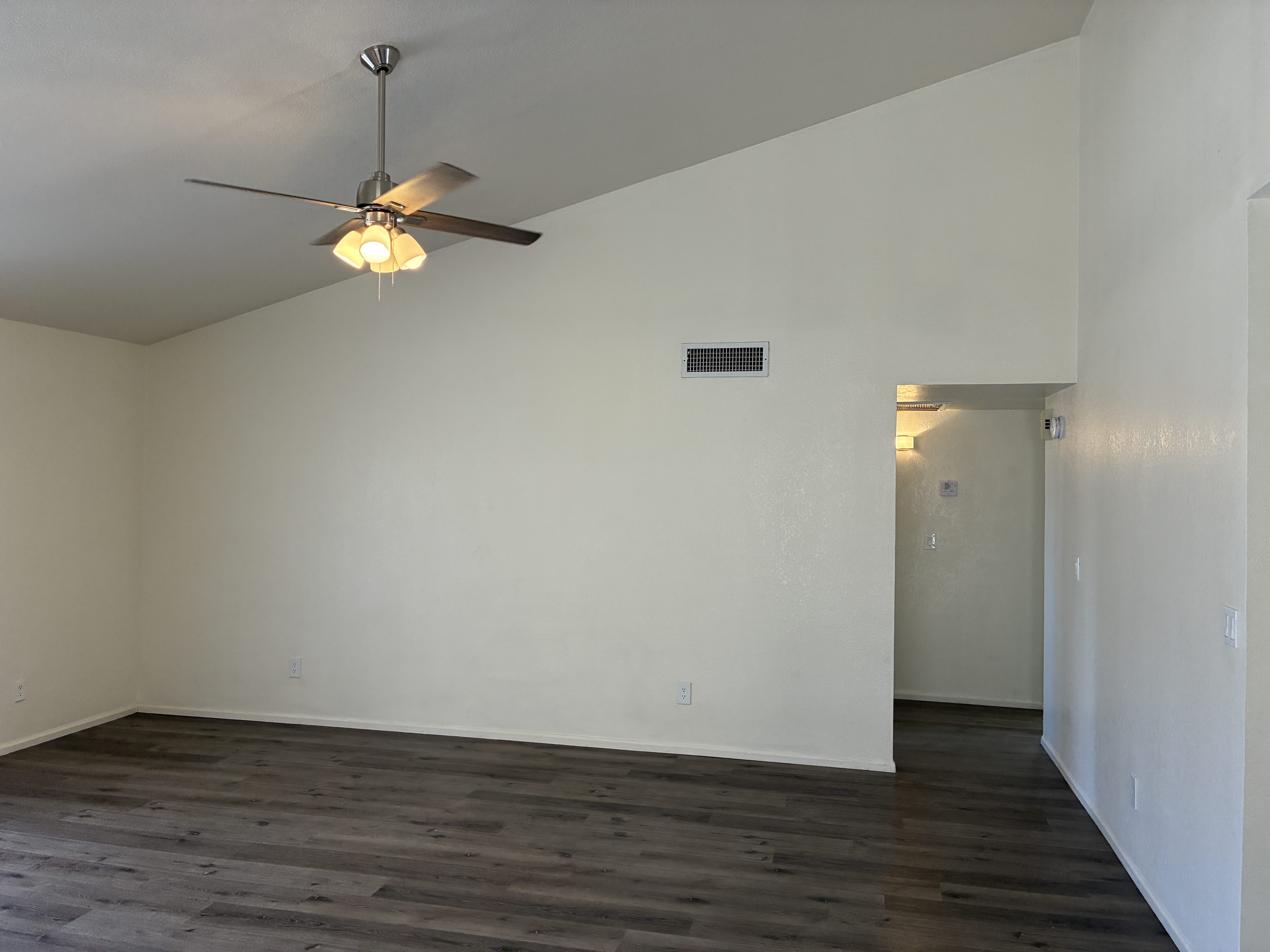5637 W Yucca St – photo 5