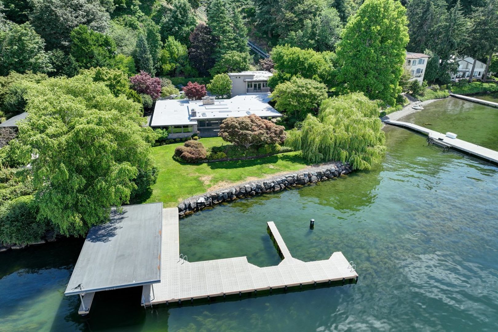 4Bd/4.5Ba Medina Home – photo 1