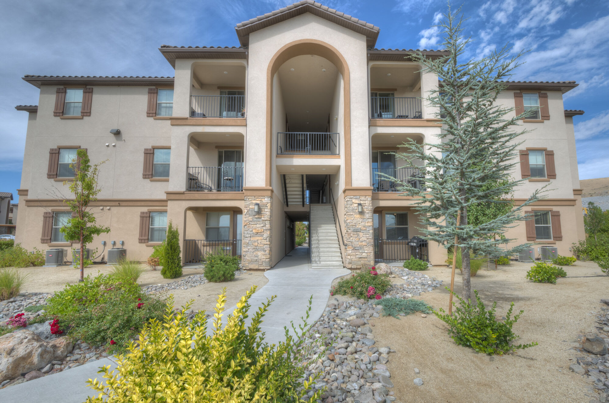 Villas At Keystone Canyon – photo 4