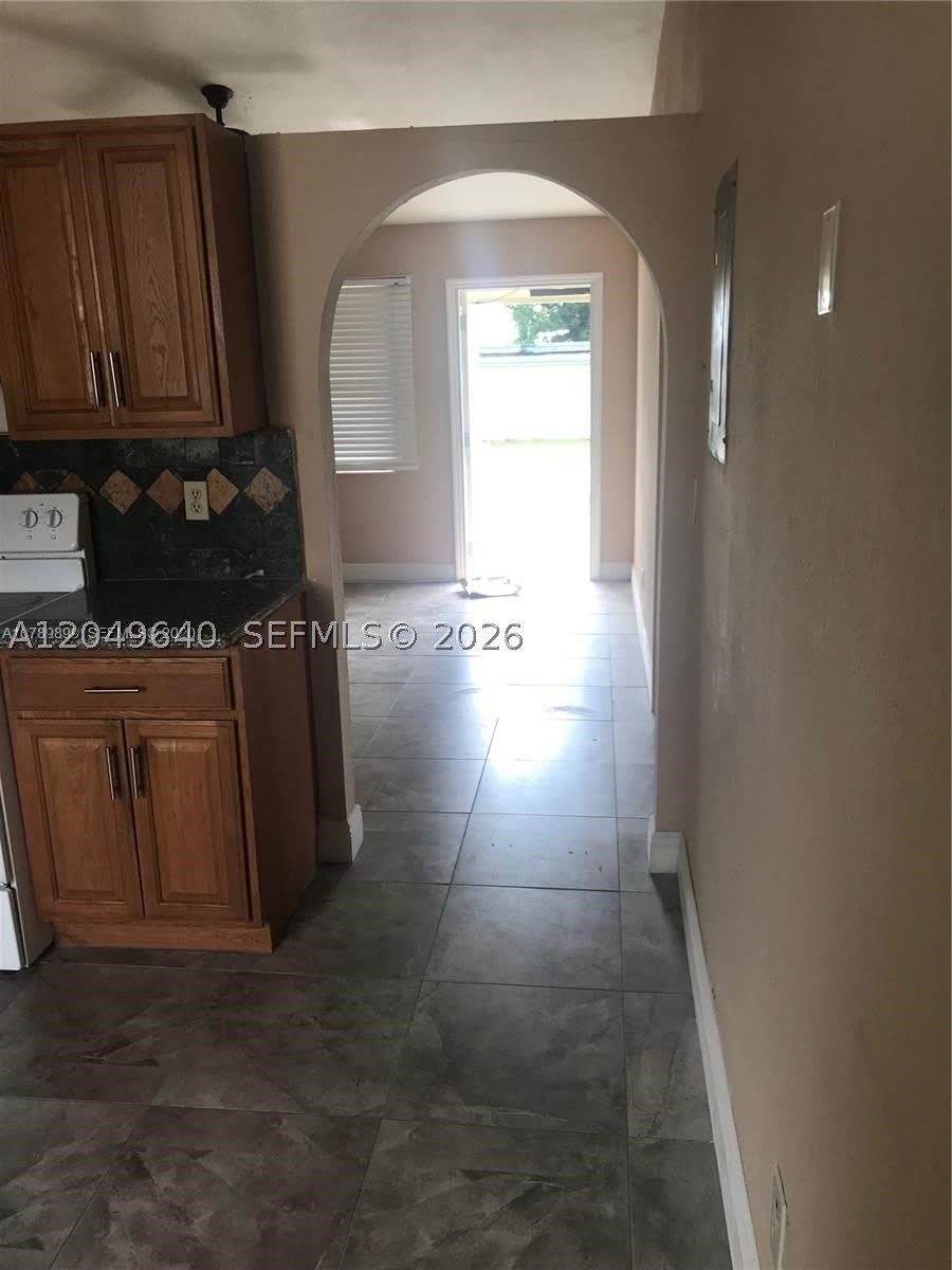 2201 Scott St – photo 4
