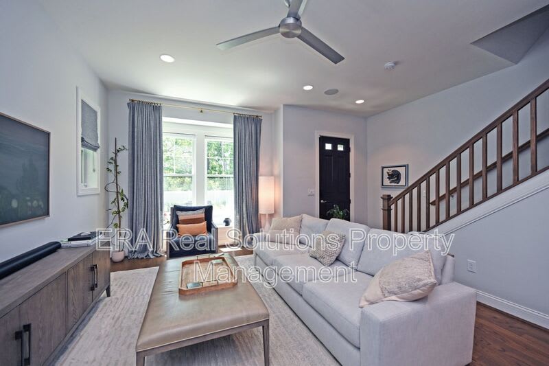 1620 Merrimac St – photo 5