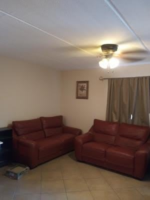 104 E Parade Dr. – photo 3