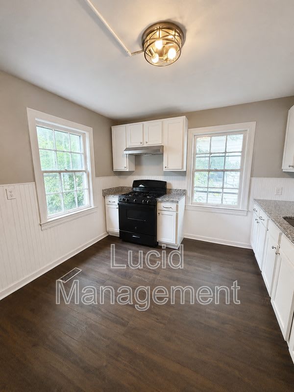 1311 Central Avenue – photo 5
