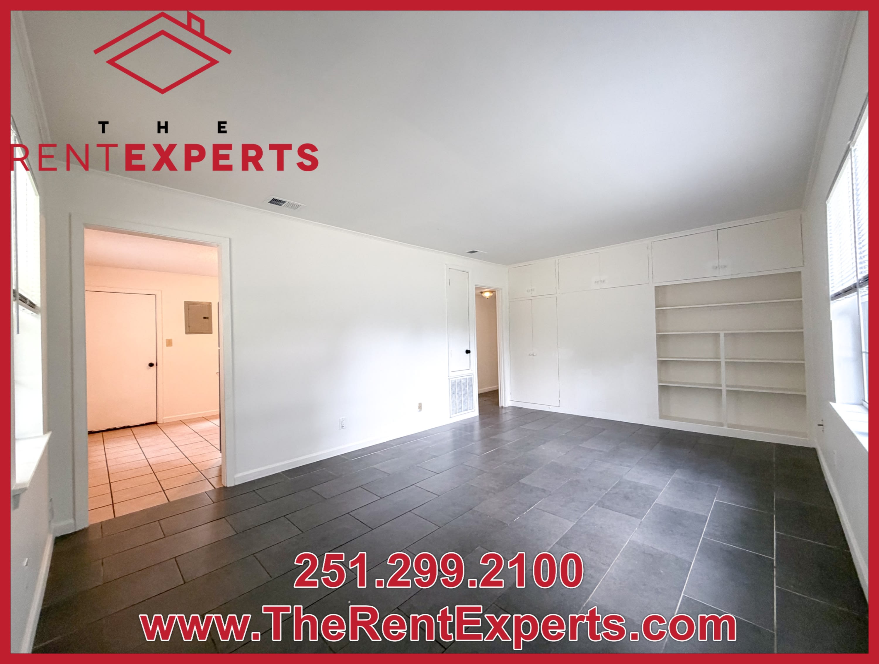704 Louise Drive West – photo 3