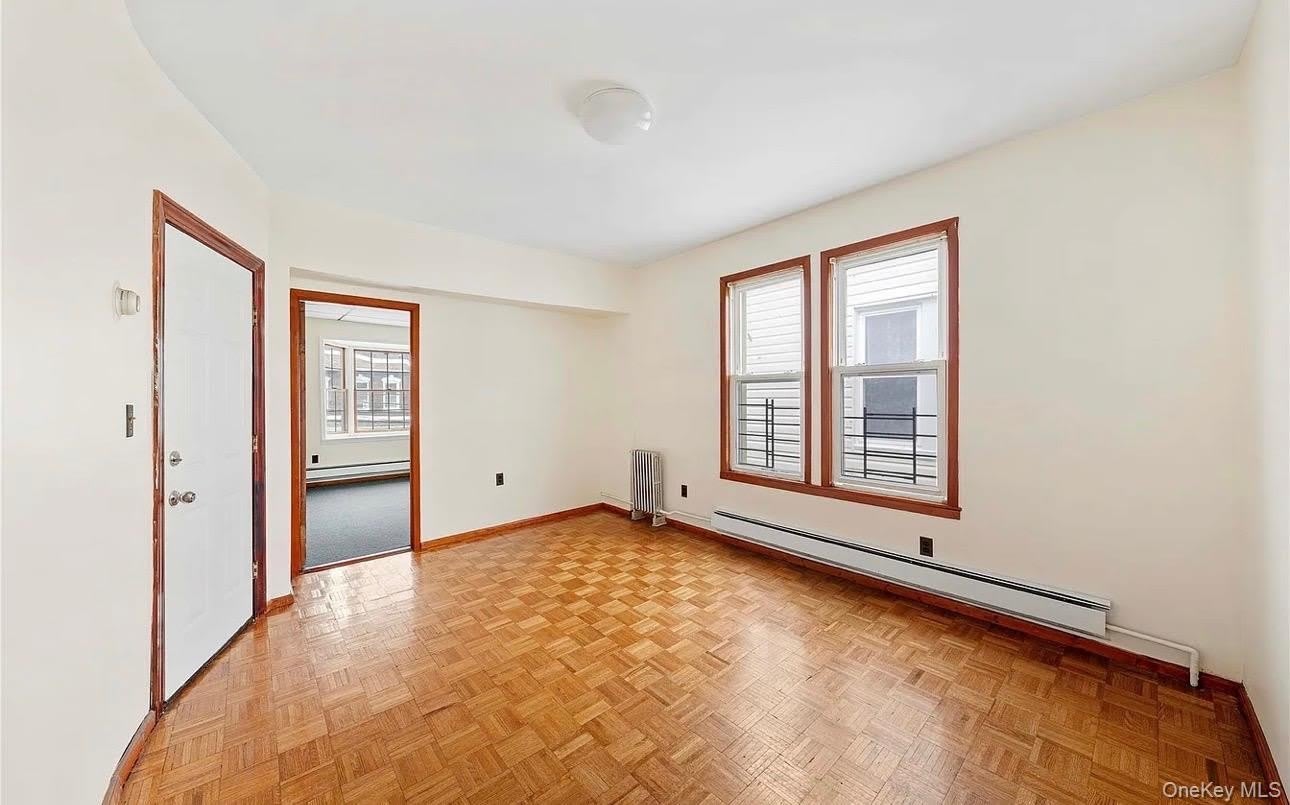 90-37 77th Street – photo 4