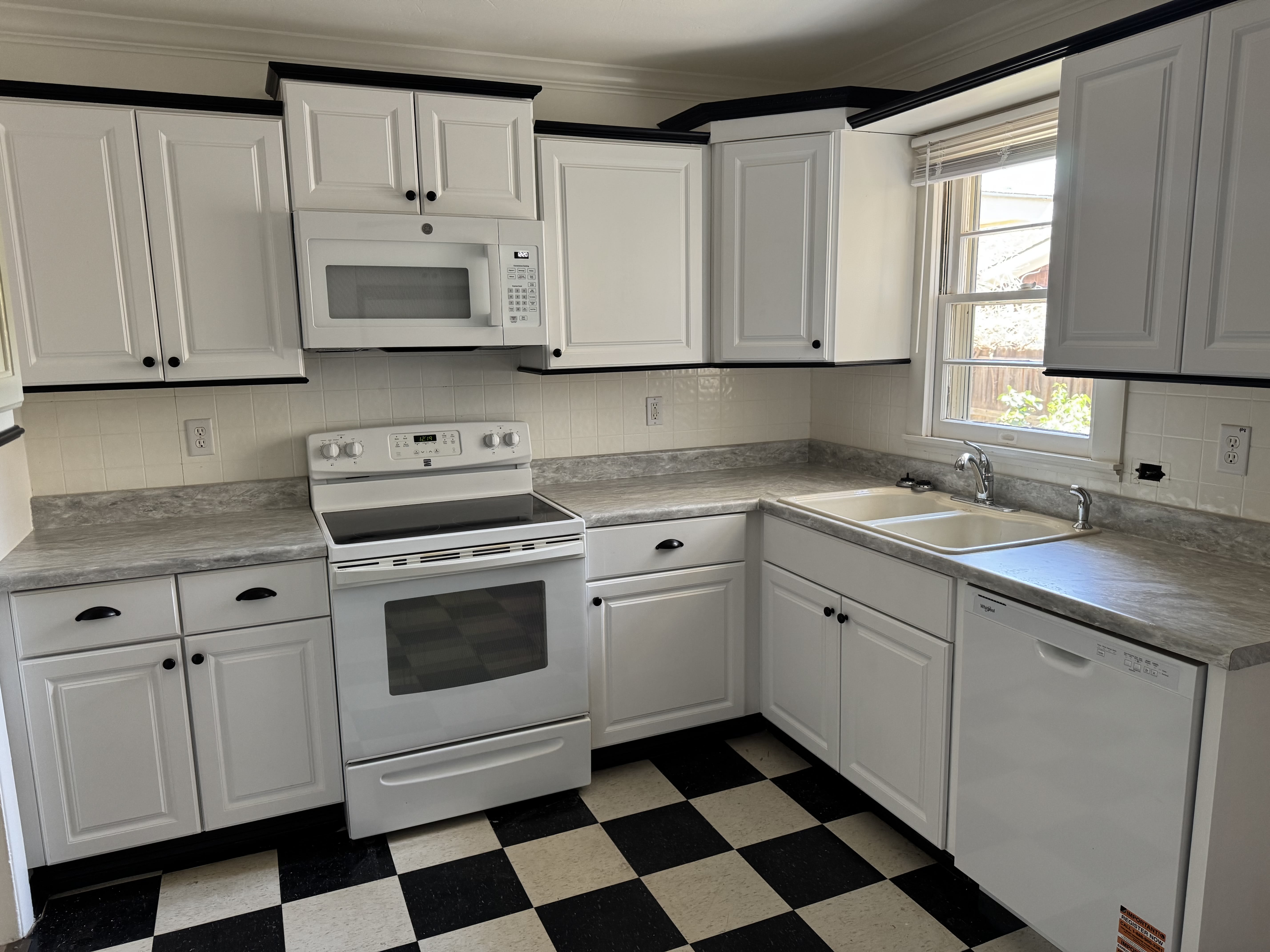 3307 Southwest 15th Avenue – photo 4