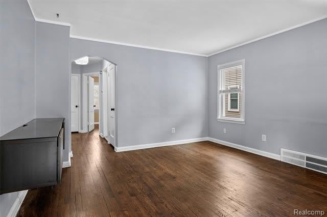 825 N Edison Avenue – photo 3