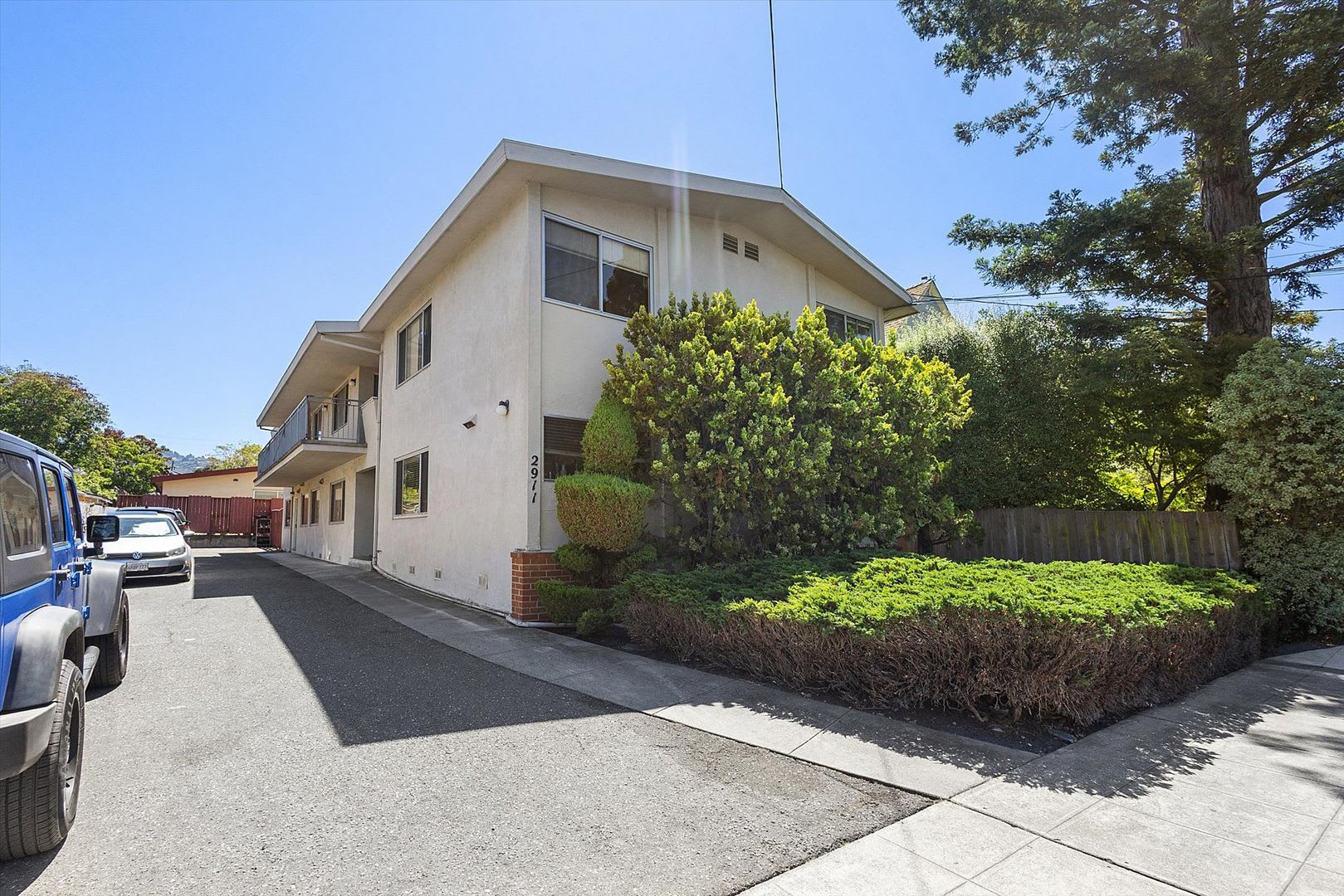 2911 Deakin St 3 2 Bedroom 1 Bath – photo 1