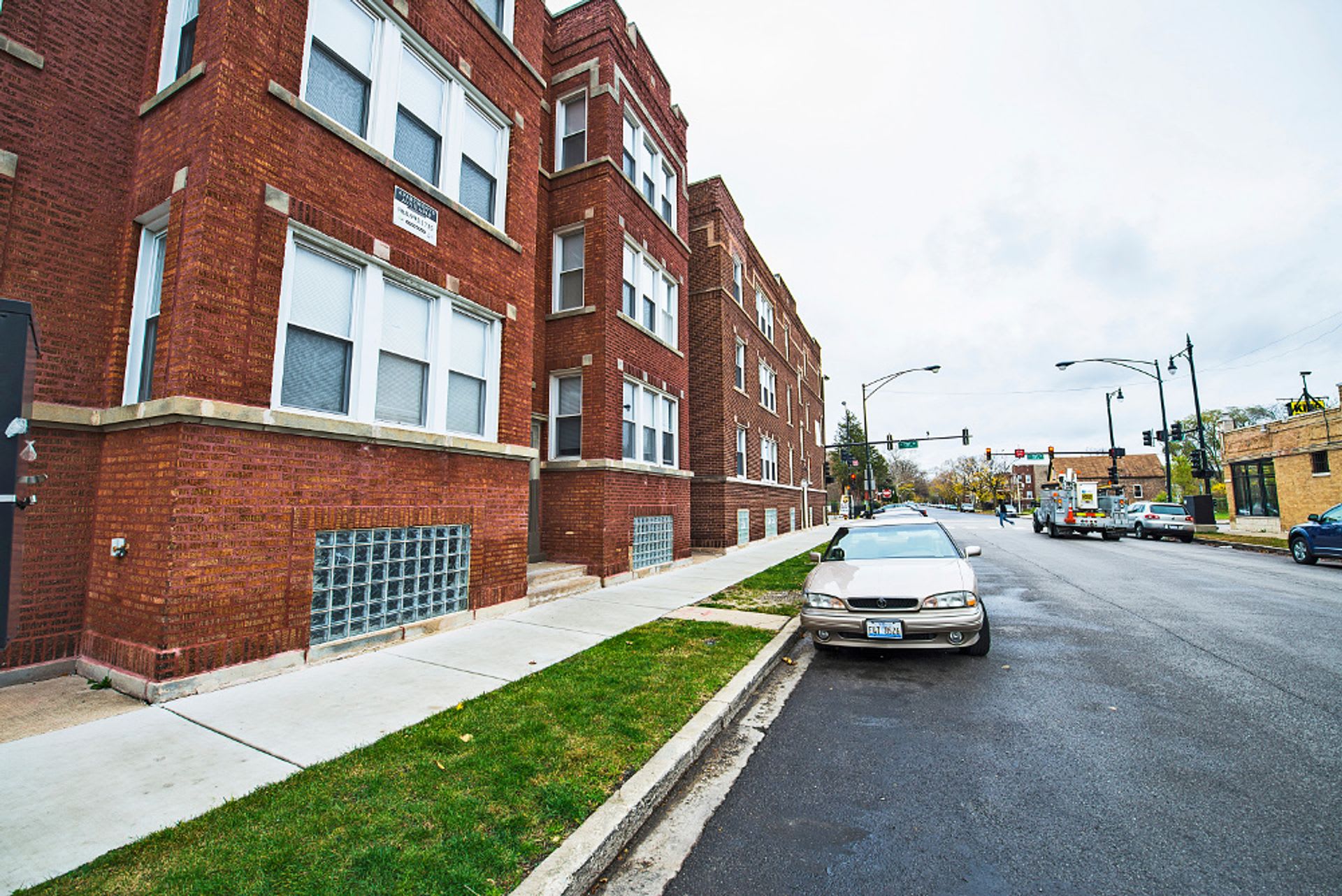 7053 S St Lawrence Ave – photo 5