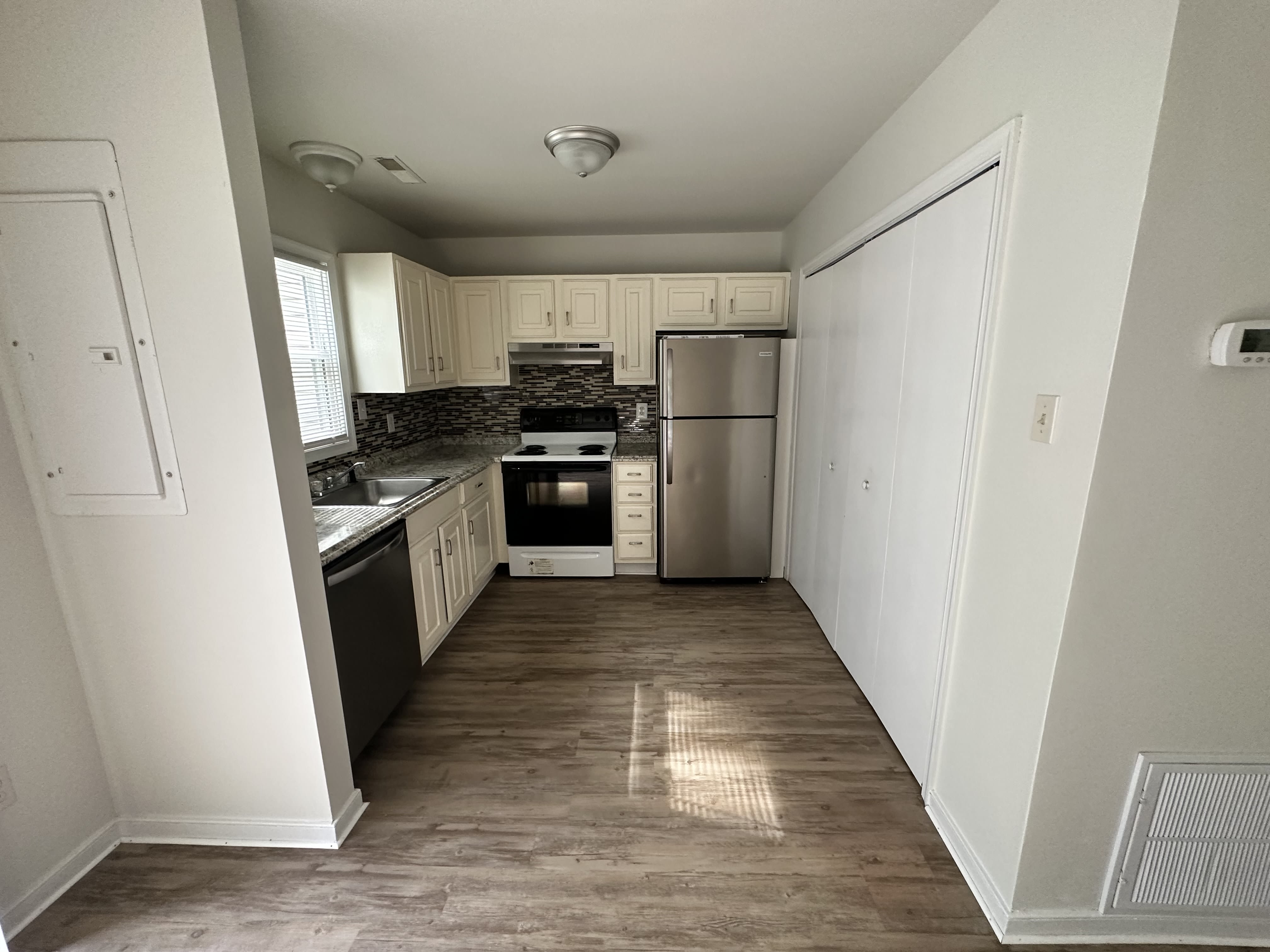15210 Broadwater Court – photo 2