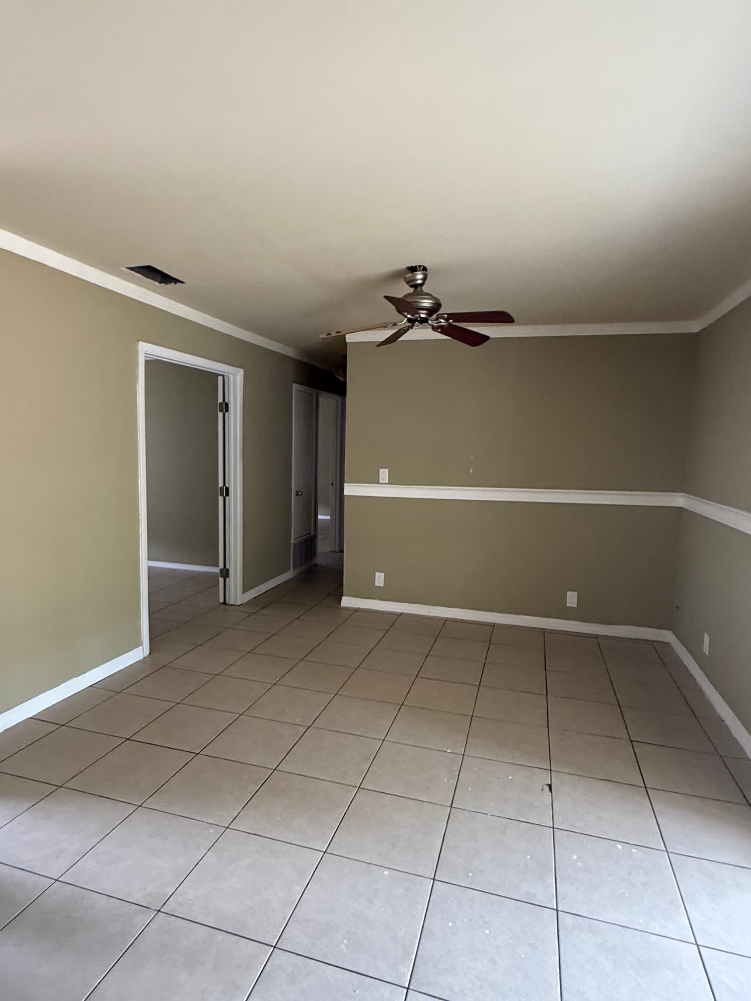 4839 Castle Stream Drive – photo 4