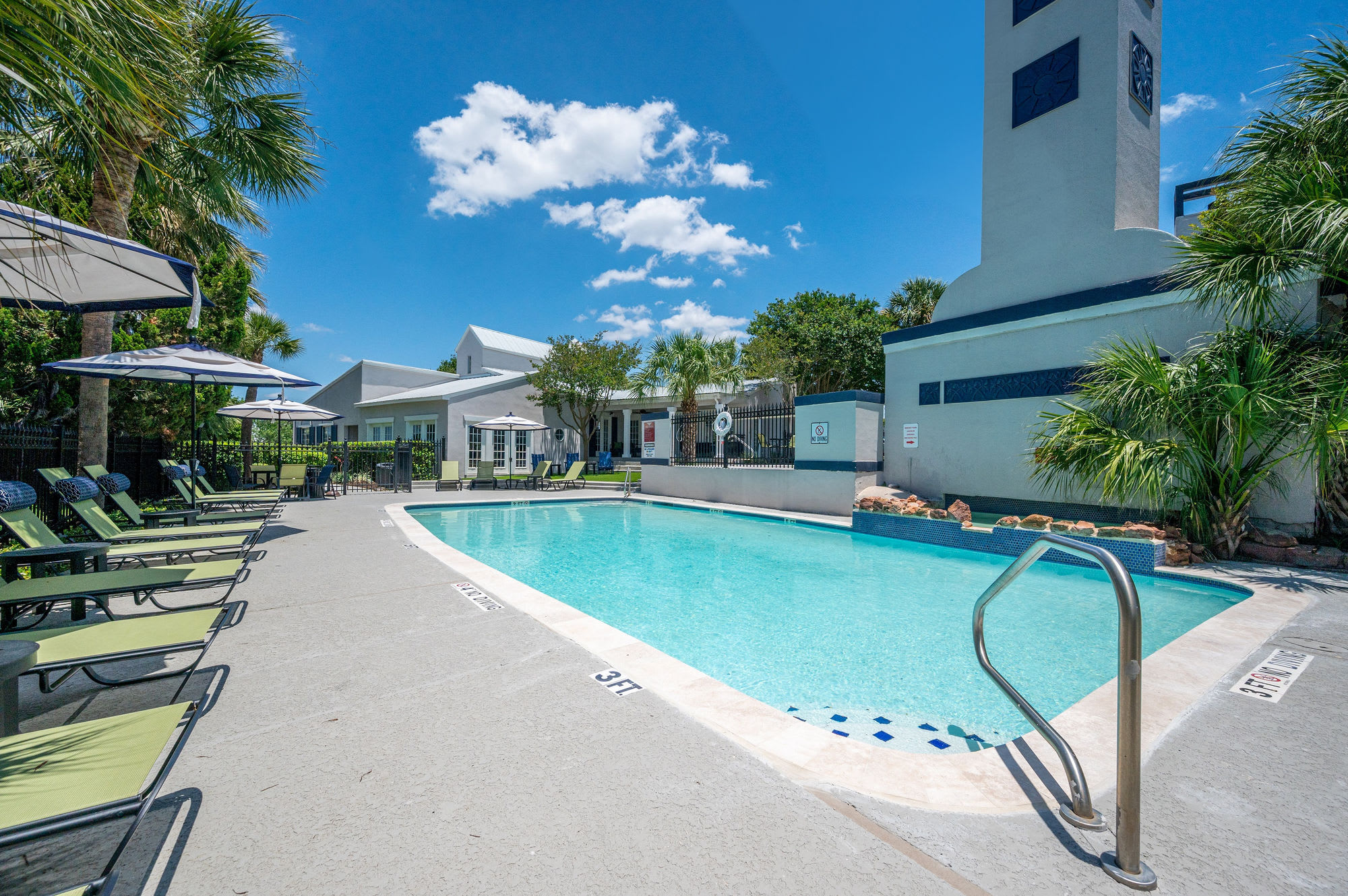 Royal Palms – photo 2