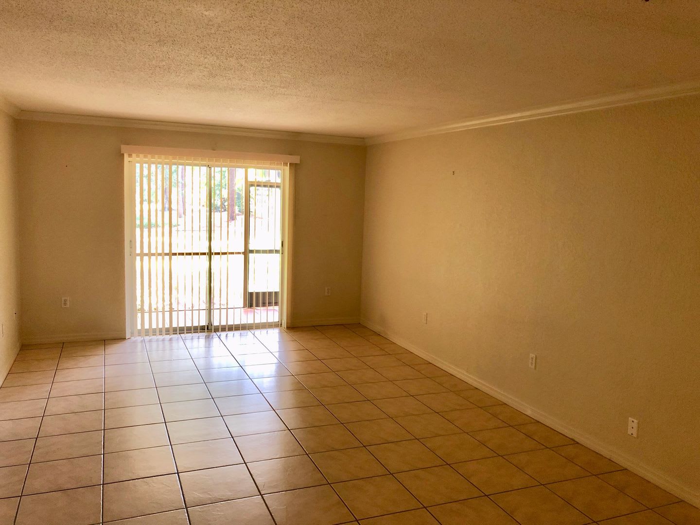 Two Bed/Two Bath Conveniently Located in Park View Condominiums, Close to Downtown Sarasota – photo 1