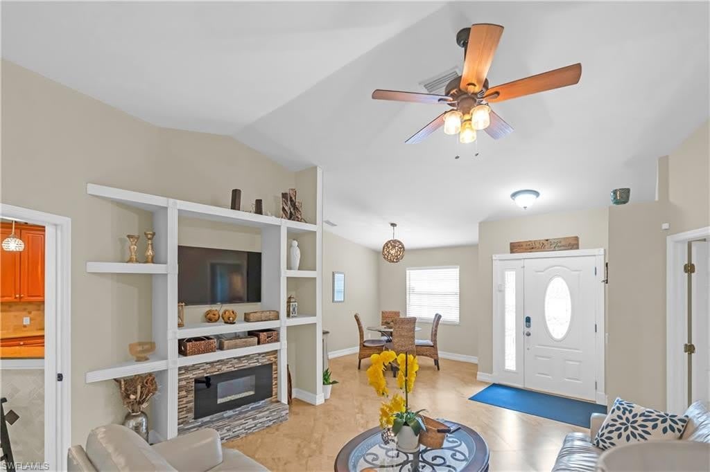 2281 16Th St Ne – photo 5