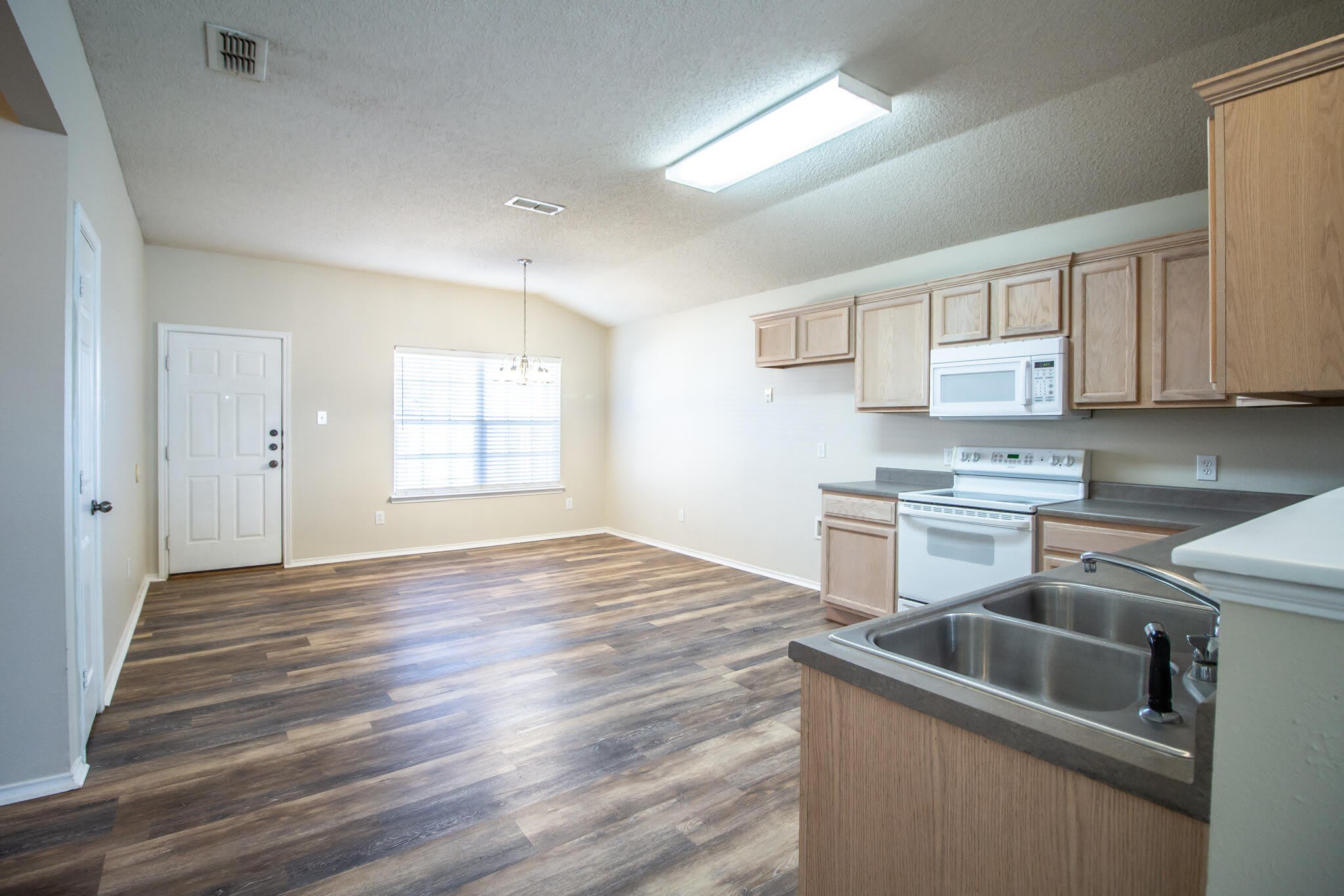 6528 88th Street – photo 5