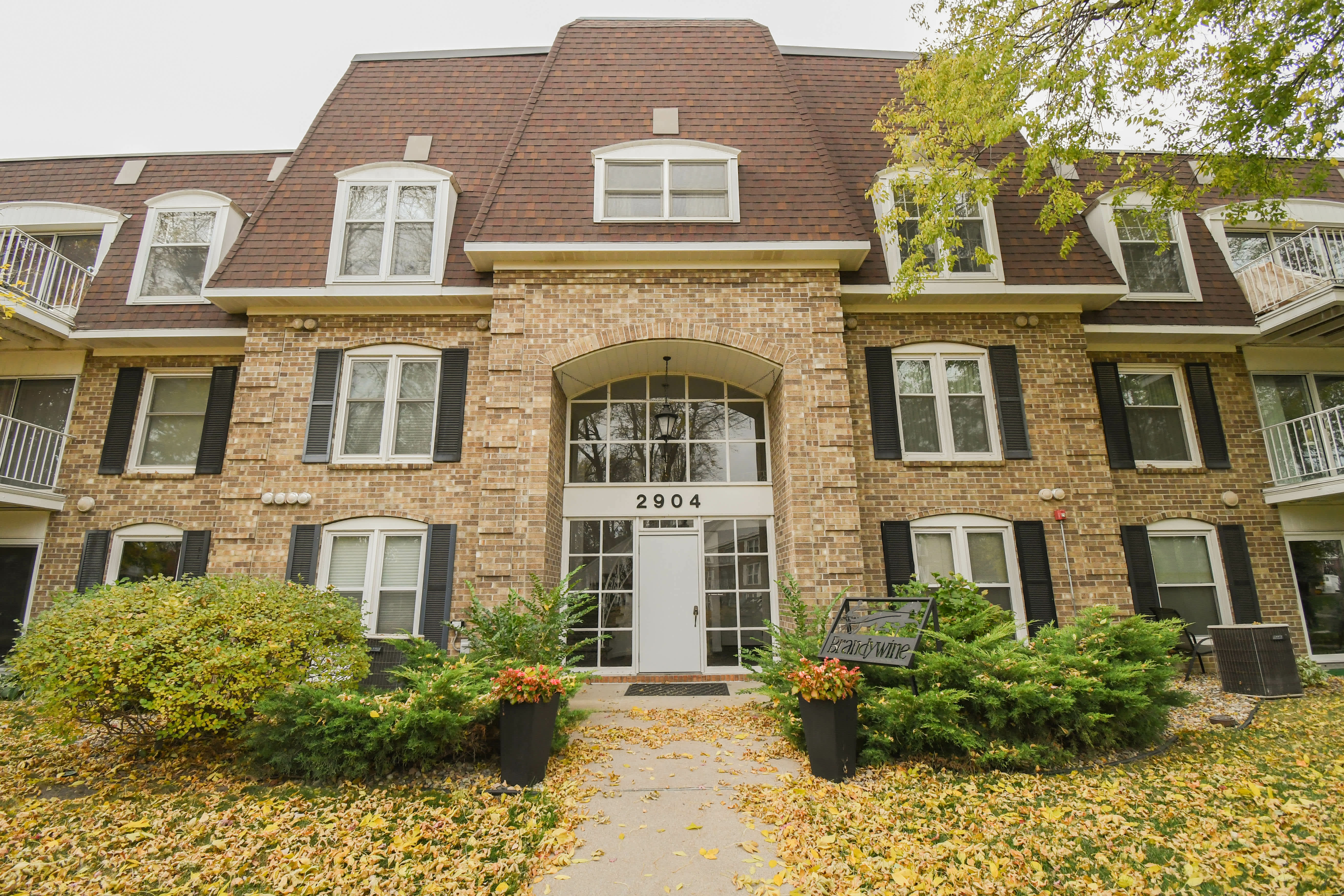 2904 West 33rd Street – photo 2