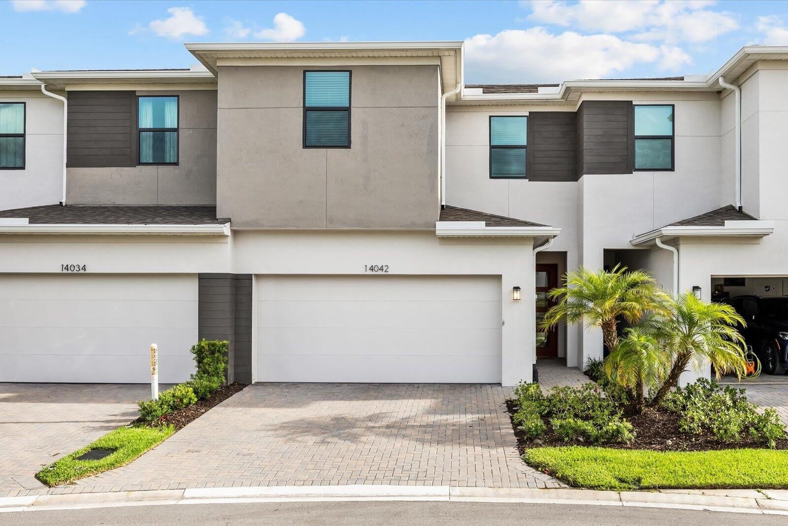 14042 SW Thorens Drive – photo 1