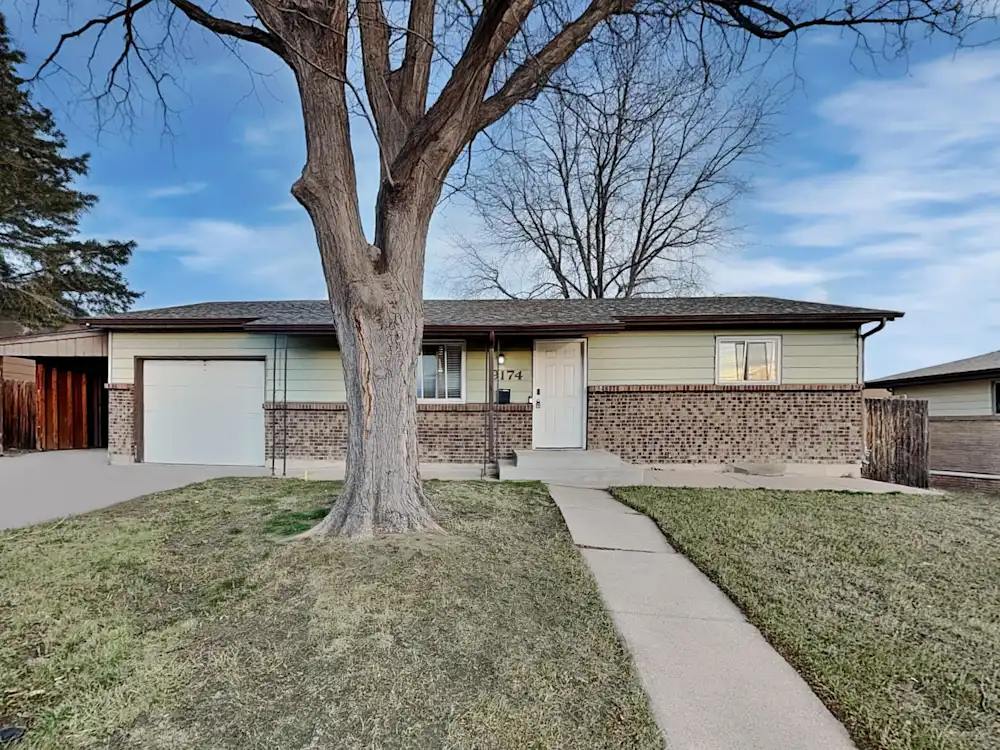 9173 Lander St – photo 1