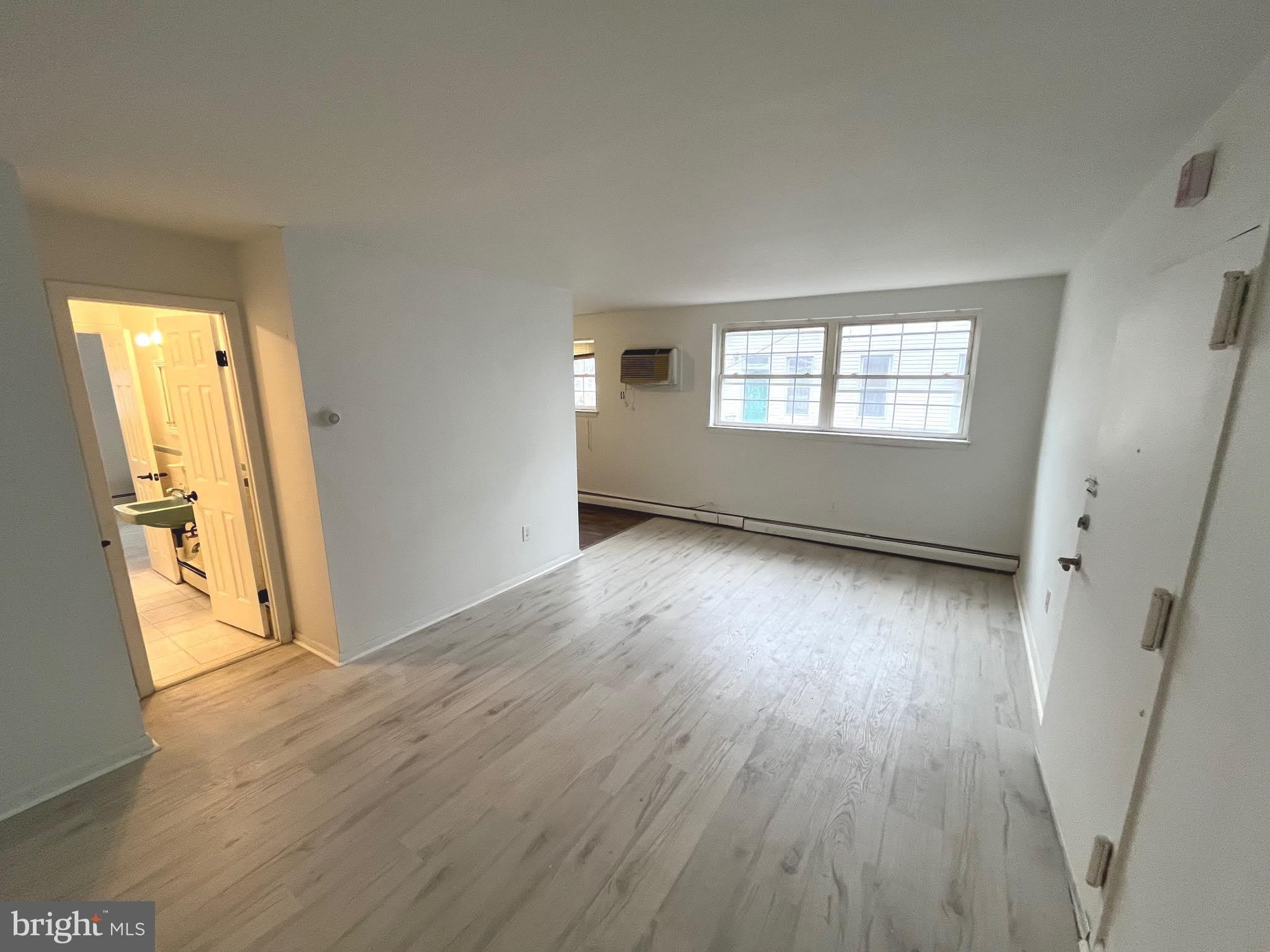 6010 BINGHAM Street – photo 5